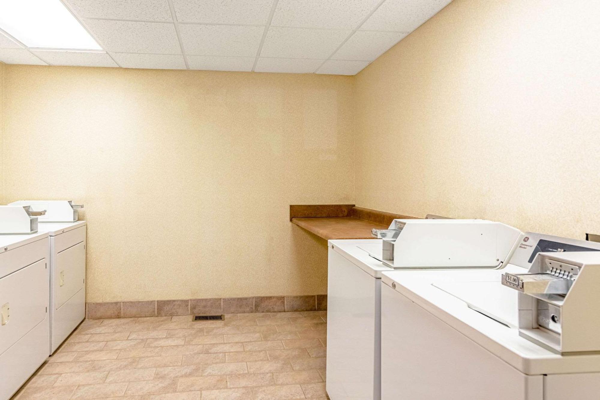 Quality Inn Burkeville Hwy 360 & 460 Ngoại thất bức ảnh